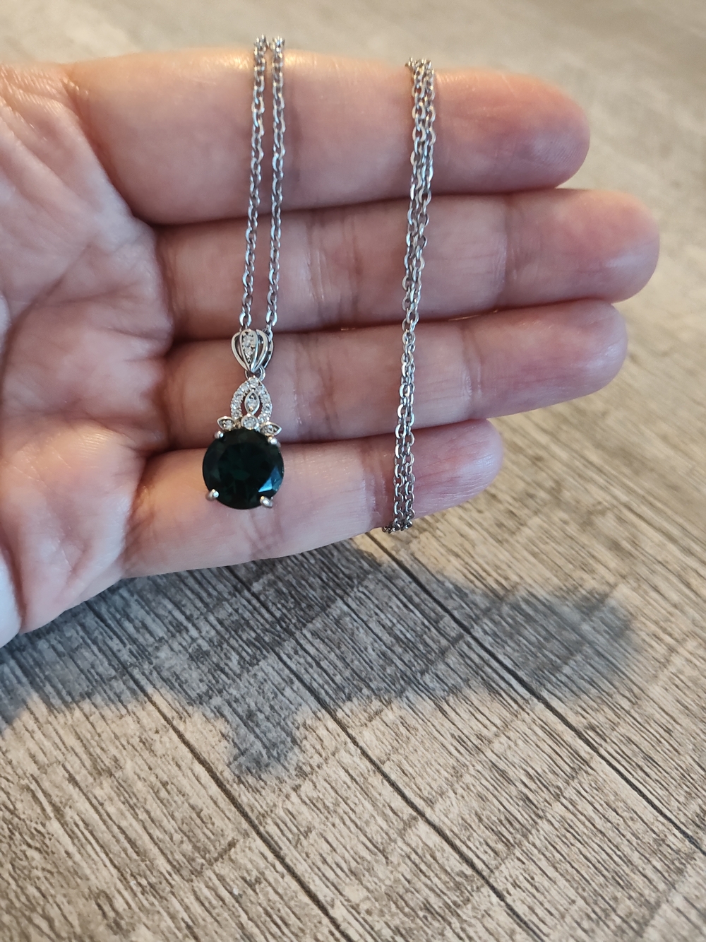 Sterling Silver Emerald Drop Pendant Necklace - Green_ 18 Inches. - Picture 4 of 11